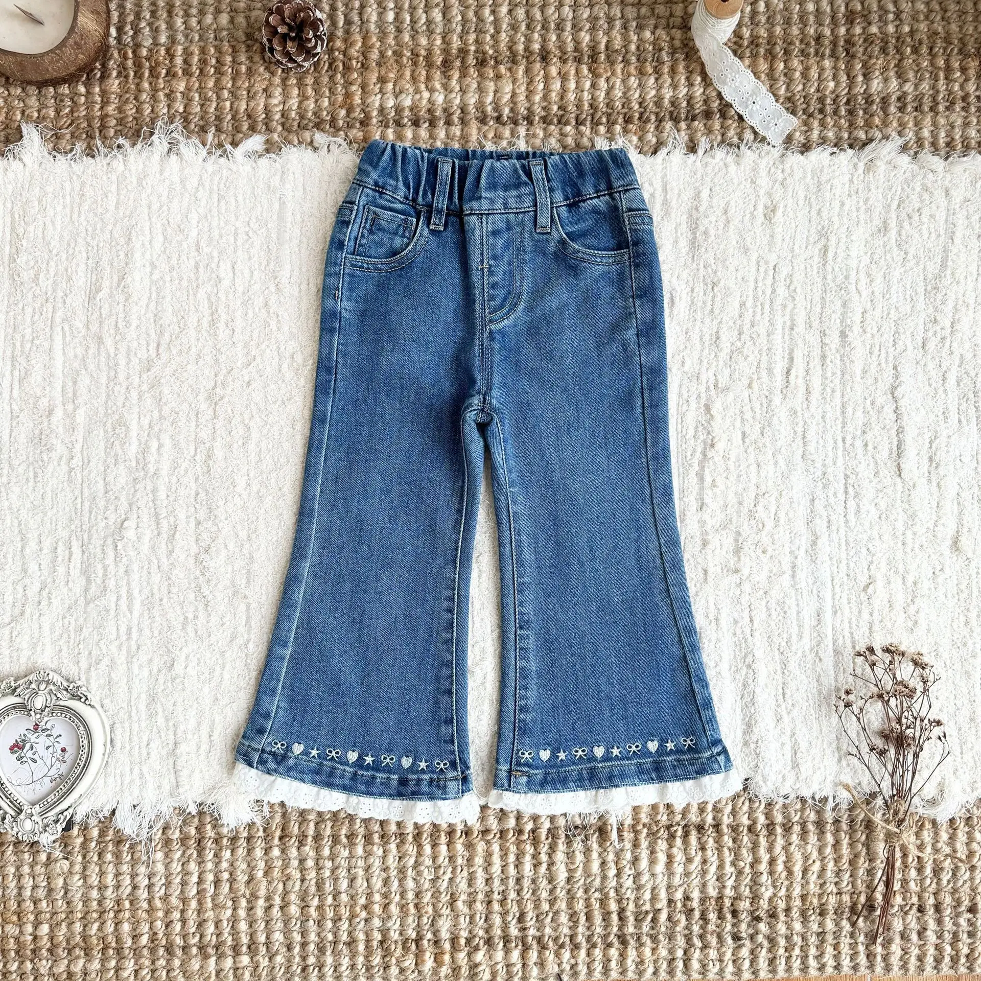 Korean Girls Jeans Fall New Kids Jeans Hem Patchwork Lace Stretch Flare Bow Knot Heart Pattern Pants