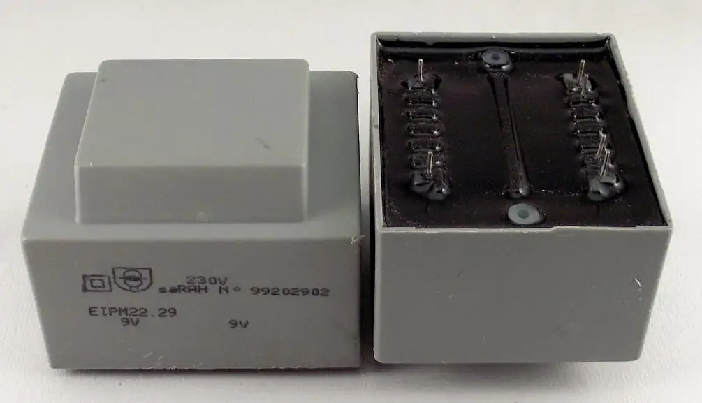 1PCS   Imported sealed EI transformer double 9V35W   USED     EIPM22.29