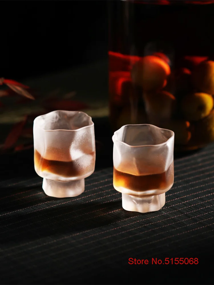 Japanese Irregular Art Whisky Glasses 70ml Shot Glass Frosted Color Crystal Dassai Sake Cups Rhum Beer Liquor Small Wine Tumbler