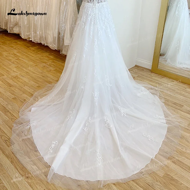 Boho uma linha vestidos de casamento para as mulheres sexy decote em v botão traseiro miçangas rendas apliques vestidos de noiva varredura boné manga robe de mariée