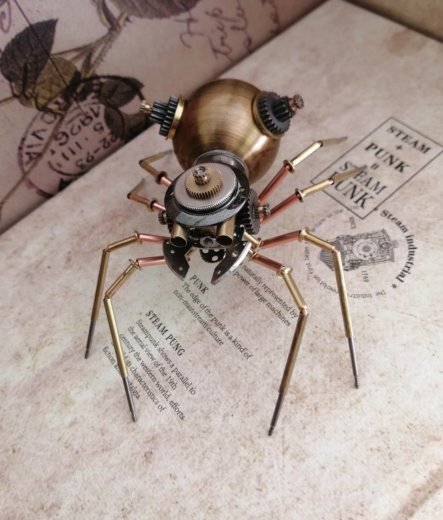 3d Diy Mechanische Insect Steampunk Mechanische Spin Alle Metalen Puur Handgemaakte Kleine Handwerkornamenten-Eindproduct