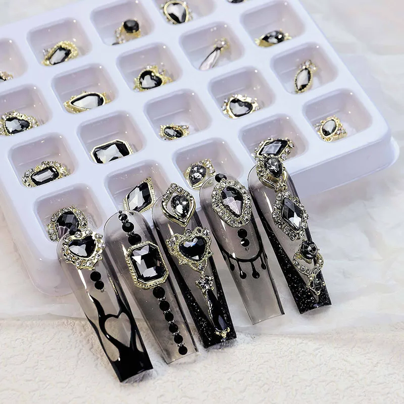 

20pcs 3D Nail Art Rhinestones Decorations Set Heart Crystal Nail Charms Diamond Alloy Luxury Jewelry Gem Nail Parts Accessories