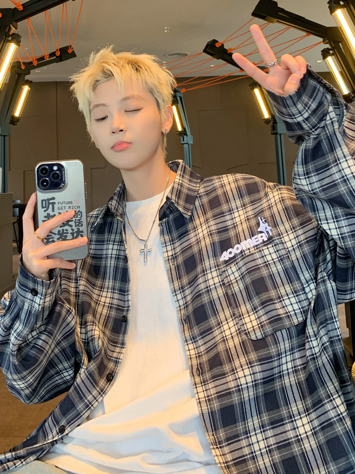 

Trendy American Vintage Plaid Long Sve irt Men's Loose Retro Teen Casual irt Jaet Stand Fit Button down Autumn Wear