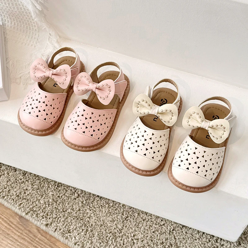 2024 Summer Baby Girls Sandals Kids Barefoot Beach Shoes Soft Sole Anti Slip Infant Shoes Children Bow Cut-Outs Princess Shoes