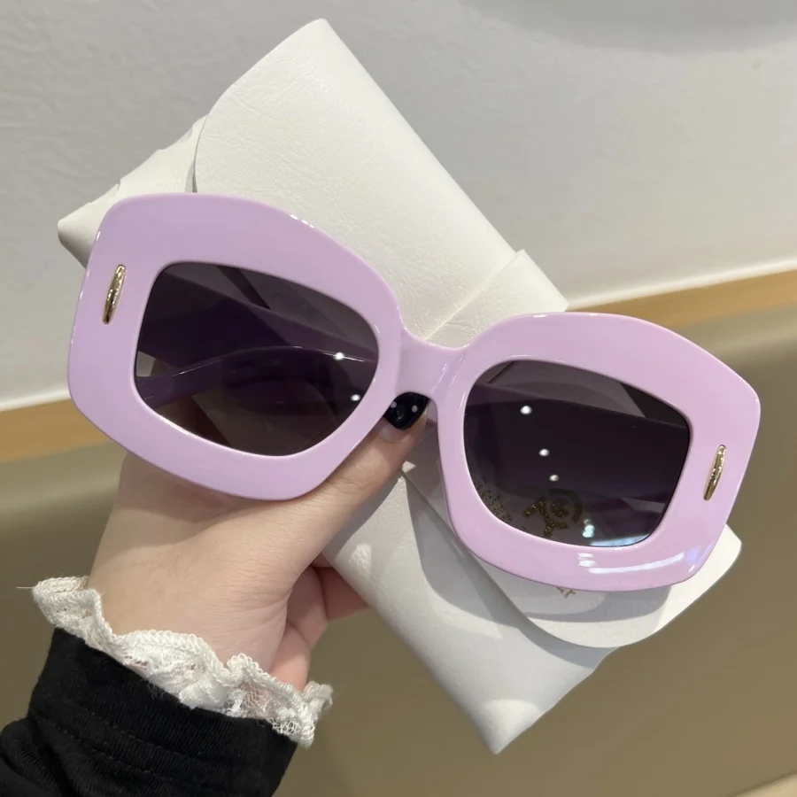 1 قطعة نظارات الموضة النسائية الجديدة إطار سميك أسود تصميم غير منتظم ملتوي عصري أنيق زينة عيد الميلاد الجمعة السوداء يوميا #2