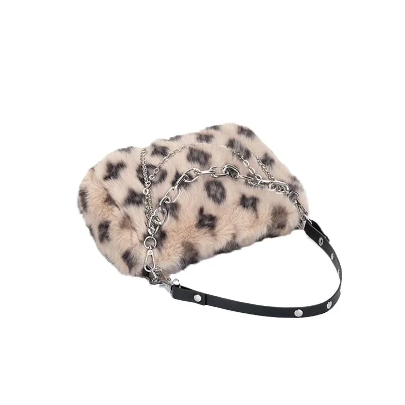 Leopard Print Underarm Hand-held Plush Bag for Women in Autumn and Winter, Versatile High-end Chain Shoulder Bag for Women 2023