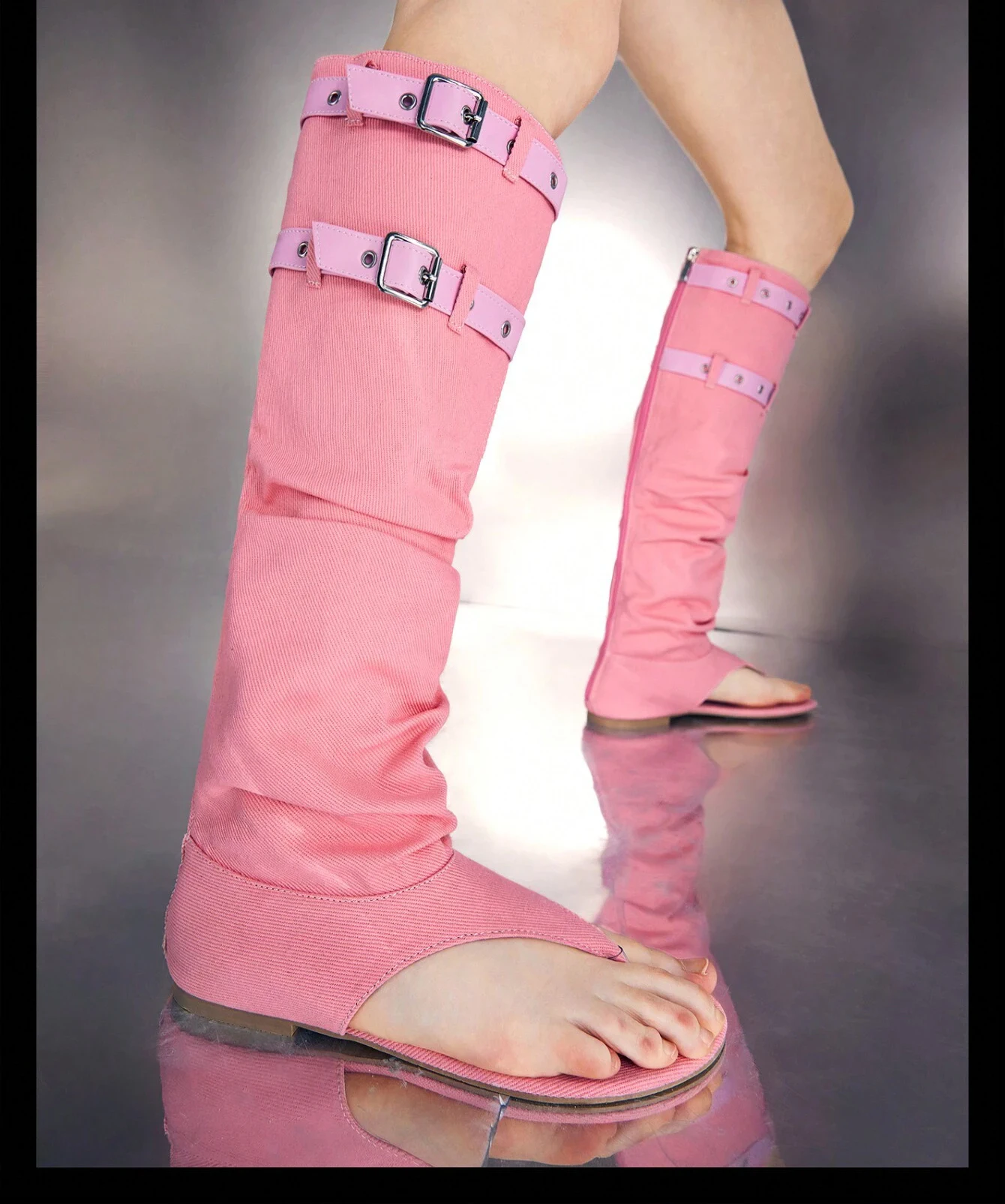 2025 Ladies Summer Clip Toe Roman Sandals Denim Belt Buckle Large Size High Knee High Flat Boots Women Dressy Casual Sanda