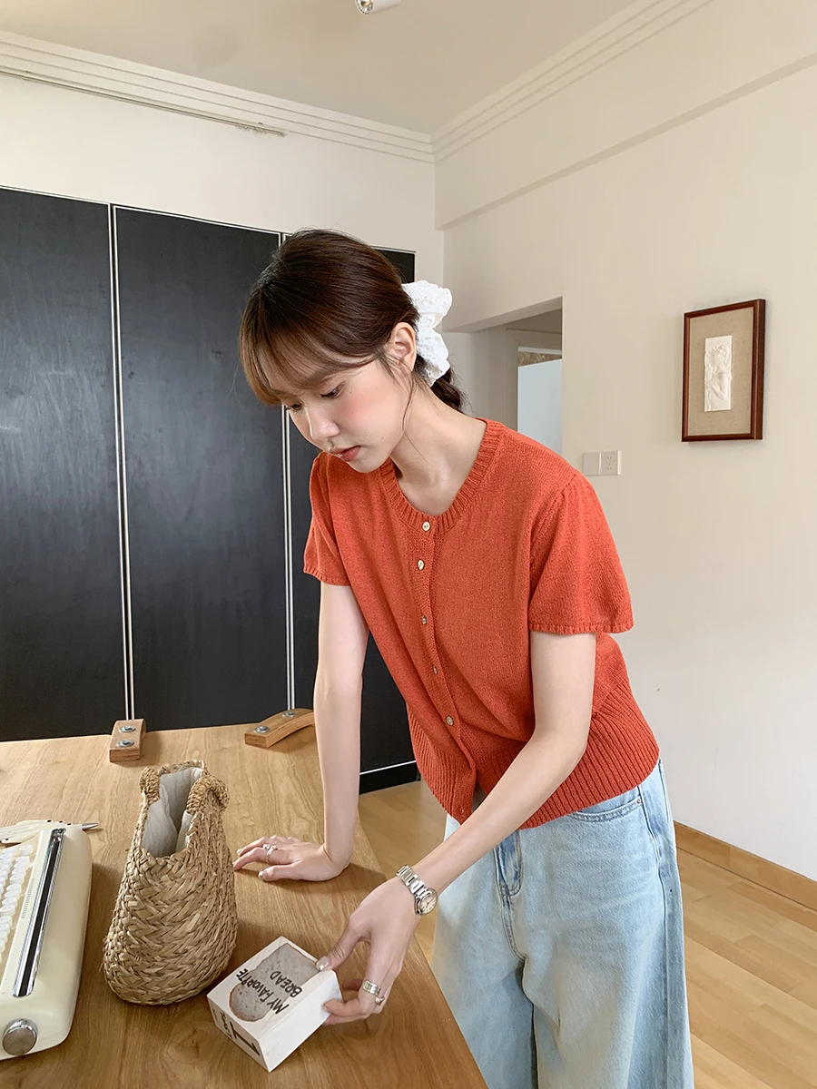 

Linyunyun Knitted Sweater Women's round Ne Orange Color Spring 2025 Korean Sle White Enhancing Open Cardigan Top