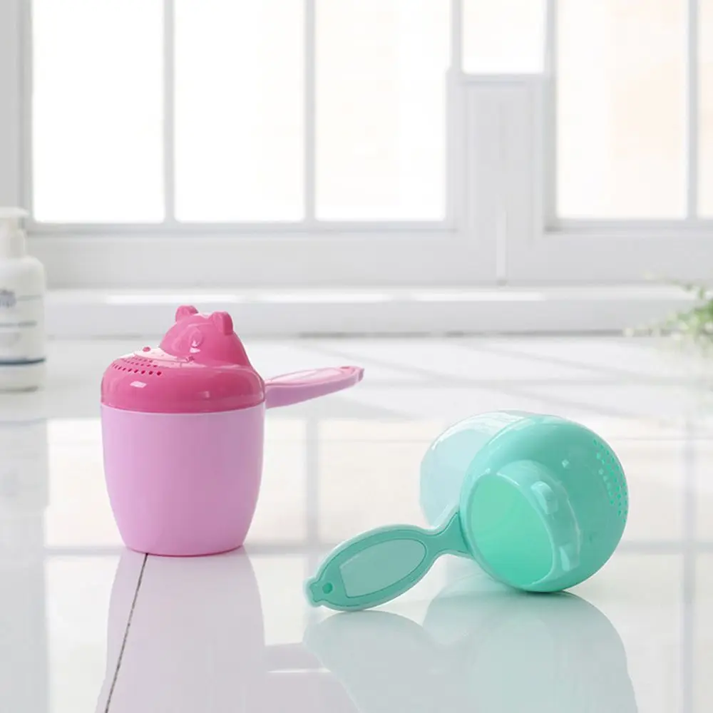 Bear Baby Spoon Shower Cartoon PP  Wash Hair Cup Swimming Head Watering Bottle Shower Head Wash Cup Baby Shampoo Cup