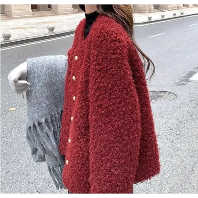 

2025 Winter Warmth-Enhanced Cotton-Added Thickened Women's Fur Coat with Design-Inspired Fuzzy Cotton Jacket