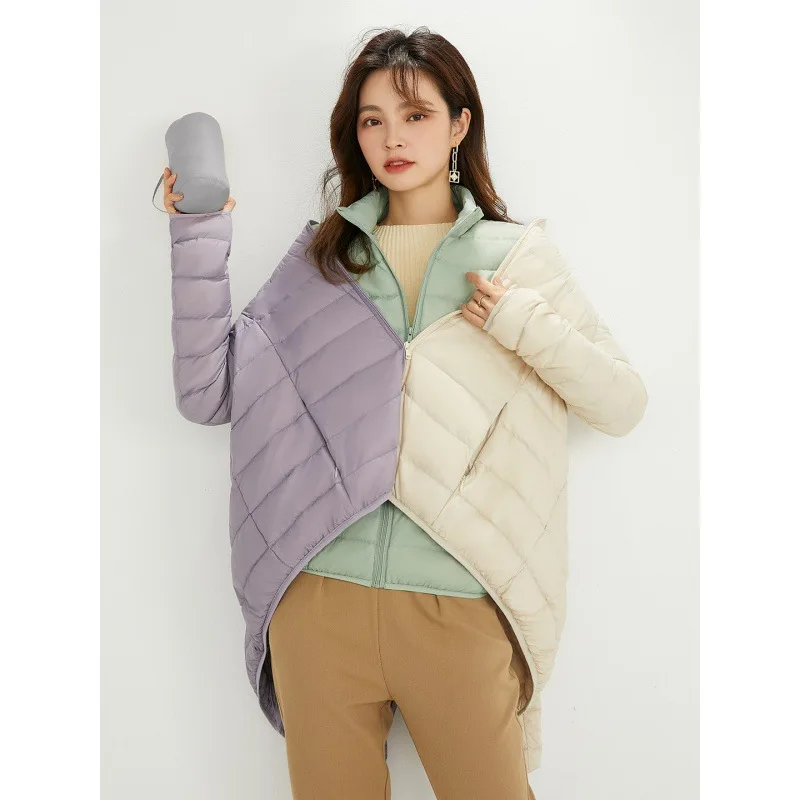 가을과 겨울 신상 한국 버전 스탠드업 칼라 경량 다운 재킷 여성용 짧고 넉넉한 캐주얼 따뜻한 재킷