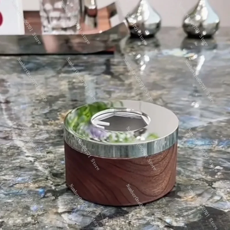 Original Walnut Wood Stainless Steel Ashtray - Closed Lid Design, Anti-Fly Ash, Creative Gift for Men