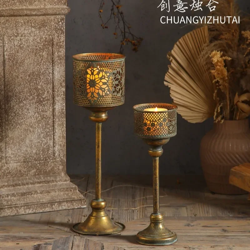 Vintage Wrought Iron Candle Holder European Style Home Decor Wedding Centerpiece Table Ornament Creative Retro Design for