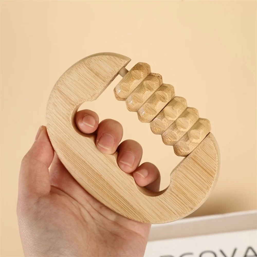 1 Bamboo Manual Gear Rolling Massage Tool, Meridian Brush for Shoulder, Neck, and Waist Relaxation and Health Care Manual Tool