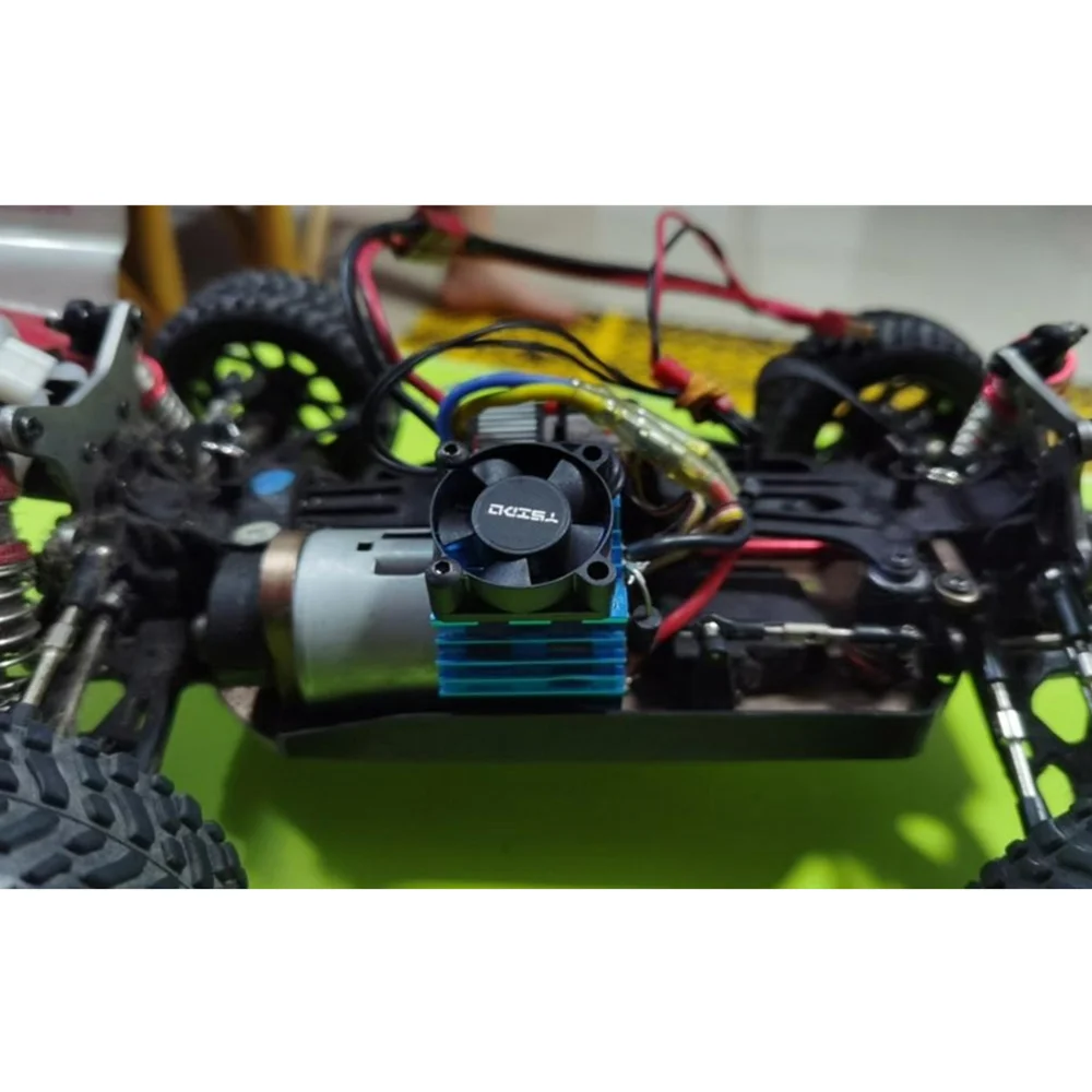 مروحة تبريد بغطاء مبدد حرارة المحرك BAAA لـ Wltoys 144001 124019 124018 124016 104001   سيارة RC 540 550 3650 بالوعة الحرارة للمحرك، 1