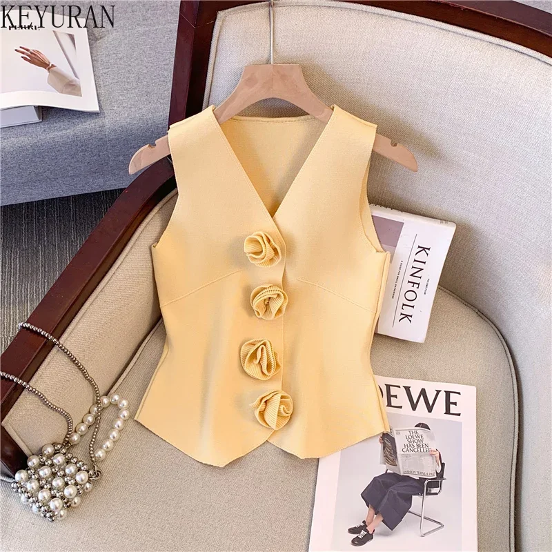 

Three-dimensional Flower Ice Silk Knitted Vest for Women's Summer Chic V-neck Pullover Sleeveless Sweater Vest Knitwear Crop Top