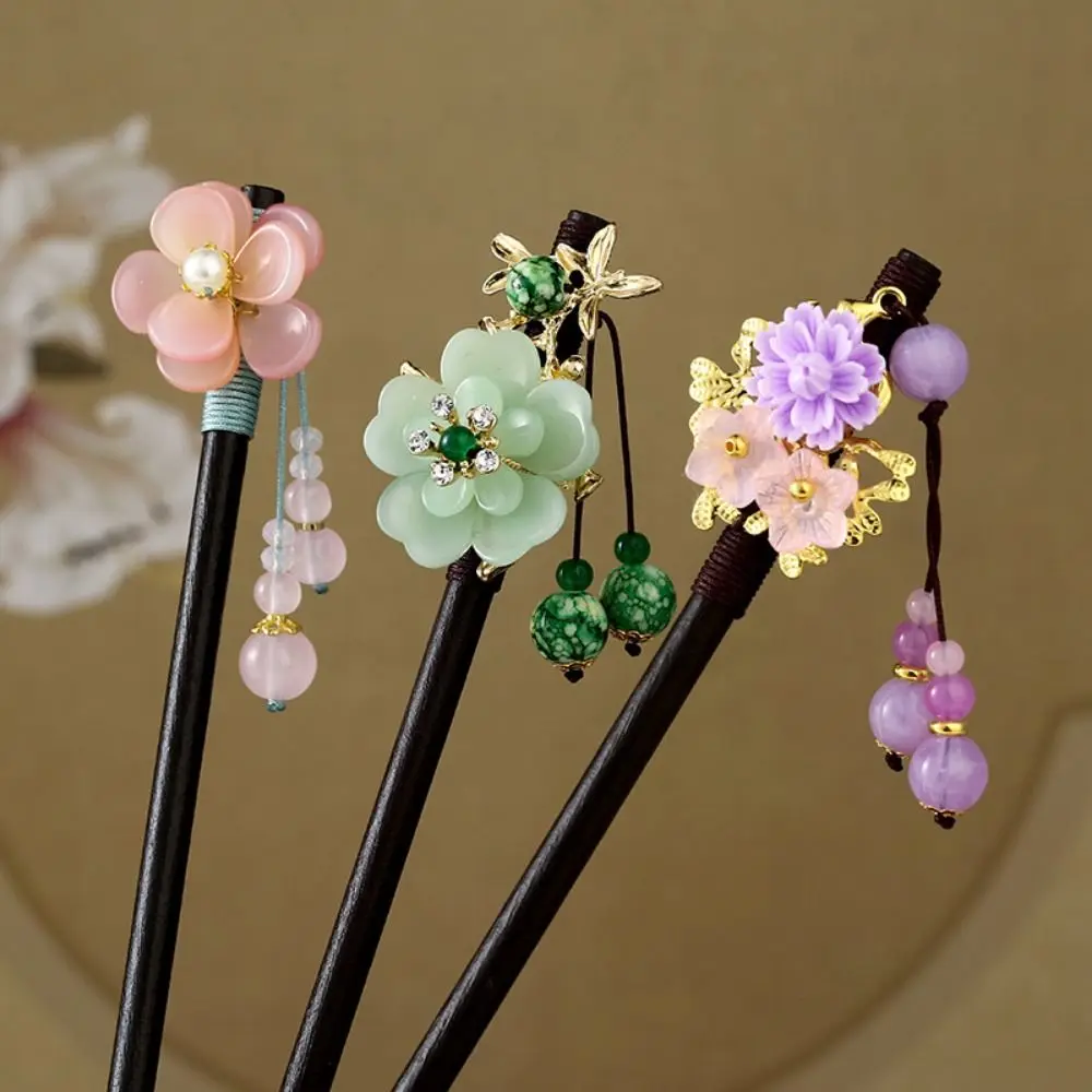 Decorative Chinese Style Flower Hair Sticks Retro Handmade Wooden Hairpin Hair Fork with Tassel Hair Chopsticks for Hanfu