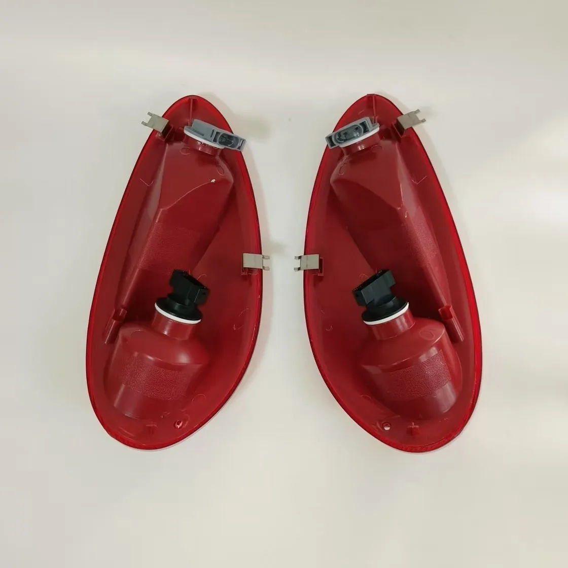 2006-10 Chrysler PT Cruiser 운전자 측 및 승객 측 테일 라이트에 적합(전구 포함) 05116223AA 05116222AA 전구 포함