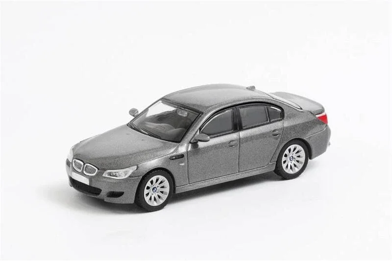 **Pre-Order** SHADOW 1:64 Sedan M5 E60 LHD Diecast Model Car