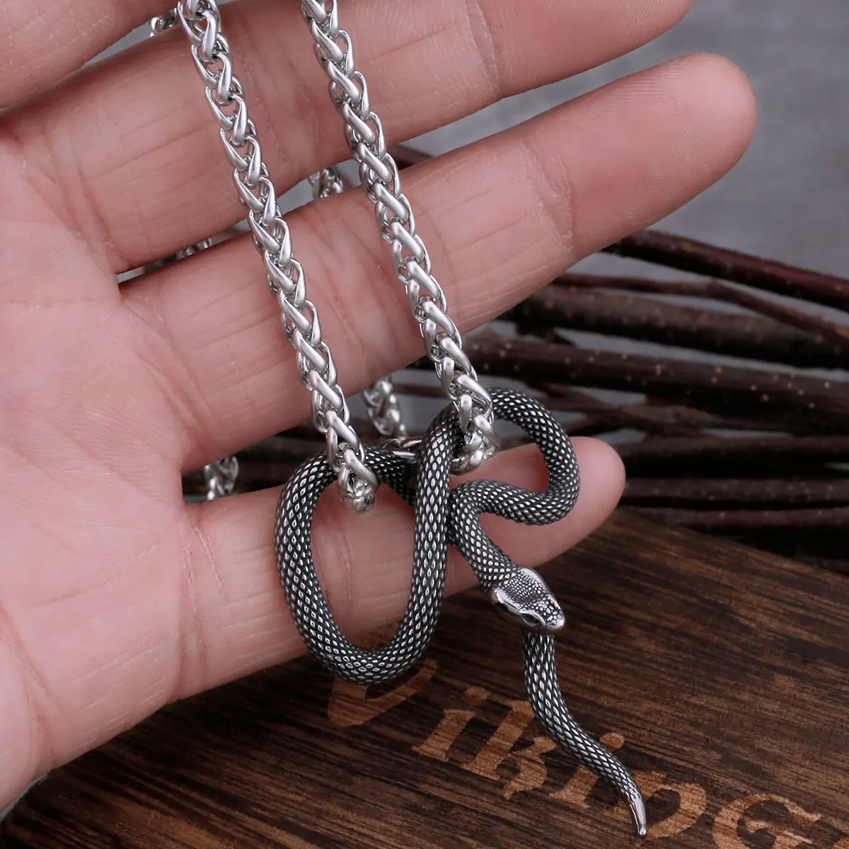 Vintage Hip Hop Snake Necklace Men's Punk Fashion Biker Pendant Necklace Animal Charm Stainless Steel Jewelry as Men's Gift