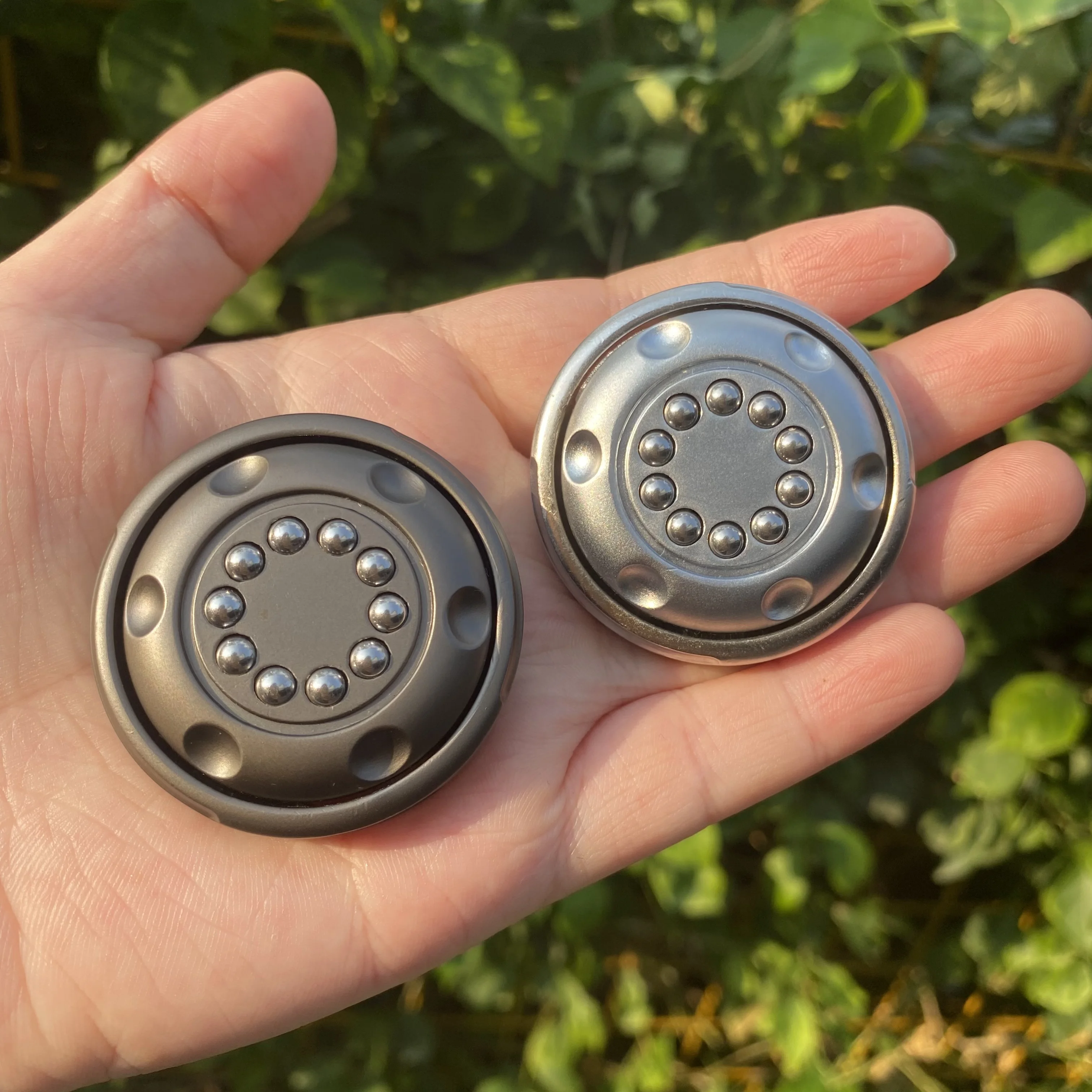 Deslizador de Metal UFO EDC Fidget, deslizador de Metal con platillo volador de monedas, juguetes de oficina Fidget, escritorio de Metal magnético EDC, juguete antiestrés para adultos