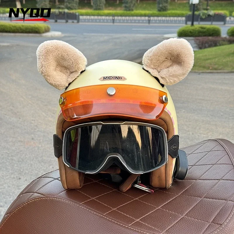 Décoration de casque de ski en peluche, oreille d'ours, petit Krasnoear, décoration d'équitation, accessoires de moto