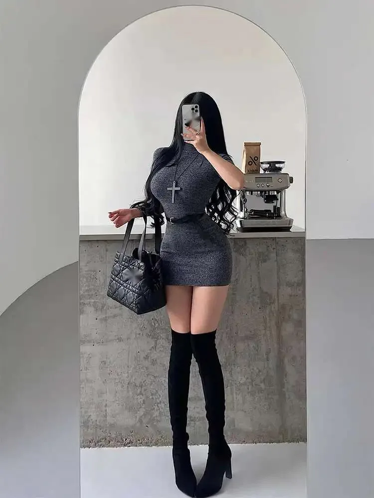 Pure Desire Queen Tight Small High Collar Short Sleeve Knitted Hip Hugging Dress Elegant Short Skirt With Belt Fashion Women BT8