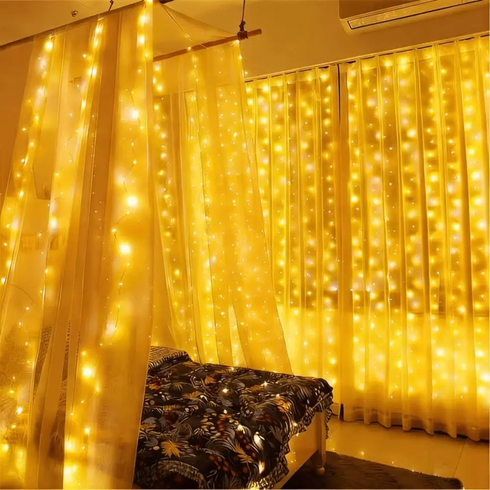 Waterproof Window Curtain String Lights Multicolor 8 Lighting Modes Xmas Tree Lights 300 LED USB Powered LED String Light
