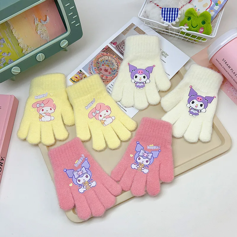 2024 New Sanrio Gloves Children's Cartoon Kuromi Mymelody Cinnamoroll Winter Plush Thickened Mittens Children Five Finger Gloves