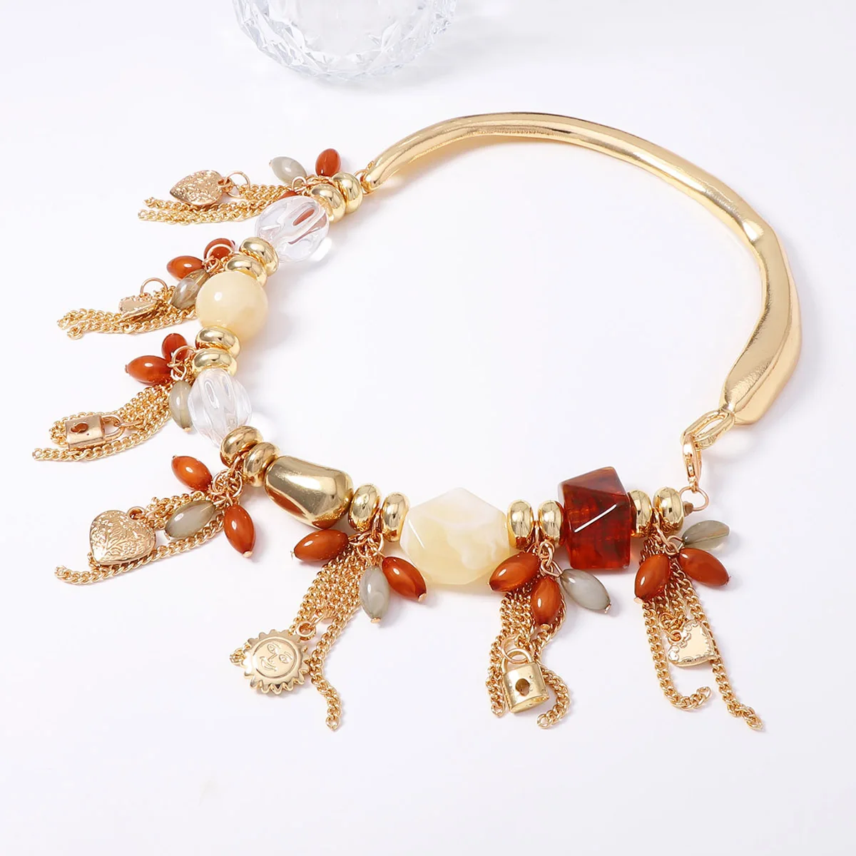 Vintage Beaded Choker Necklace for Women Irregular Amber Resin Chain Tassel Charms  Statement Chunky Collar Elegant Jewelry