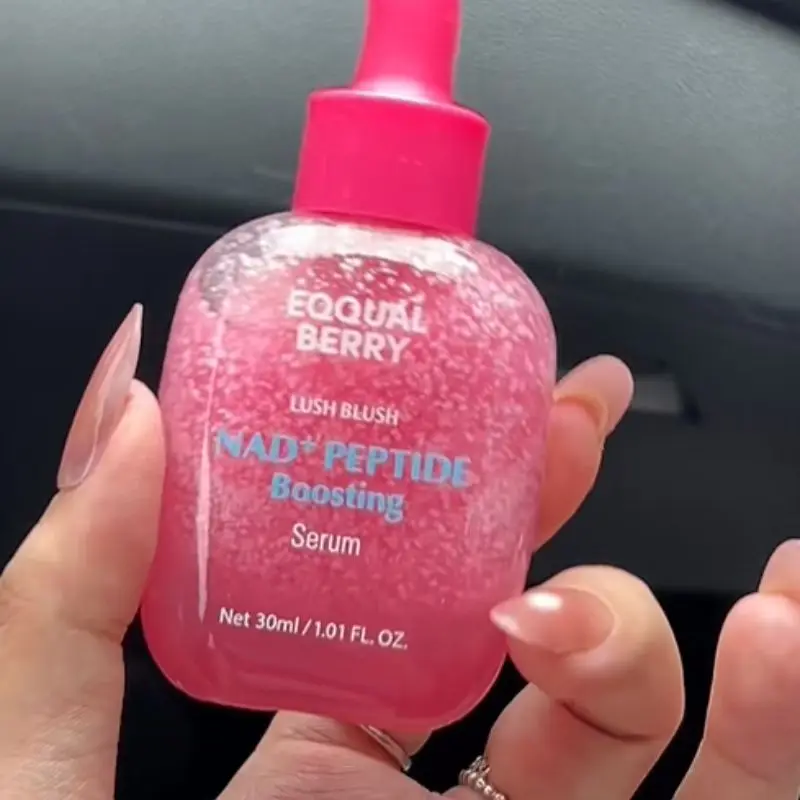 

EQQUAL BERRY Нежное восстановление Глубоко питает кожу Подтягивает поры Уменьшает тонкие линии Сыворотка Корейский уход за кожей Концентрированная эссенция