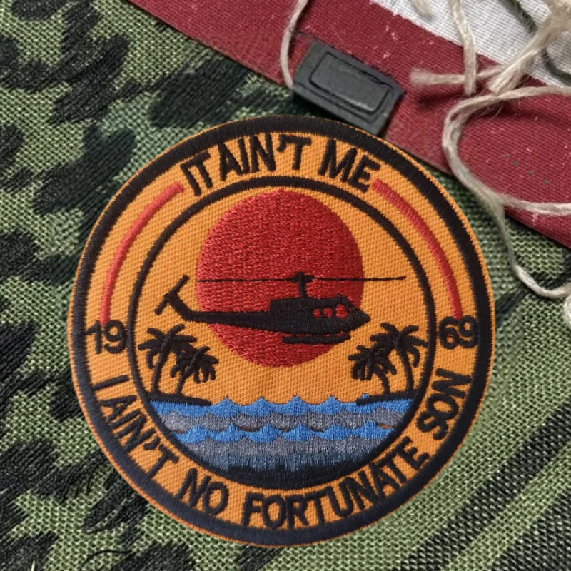 It Ain't Me Embroidery Patch Helicopter Tactical Vest Hook&Loop Patches for Clothing Morale Badge Backpack Decorative Stickers