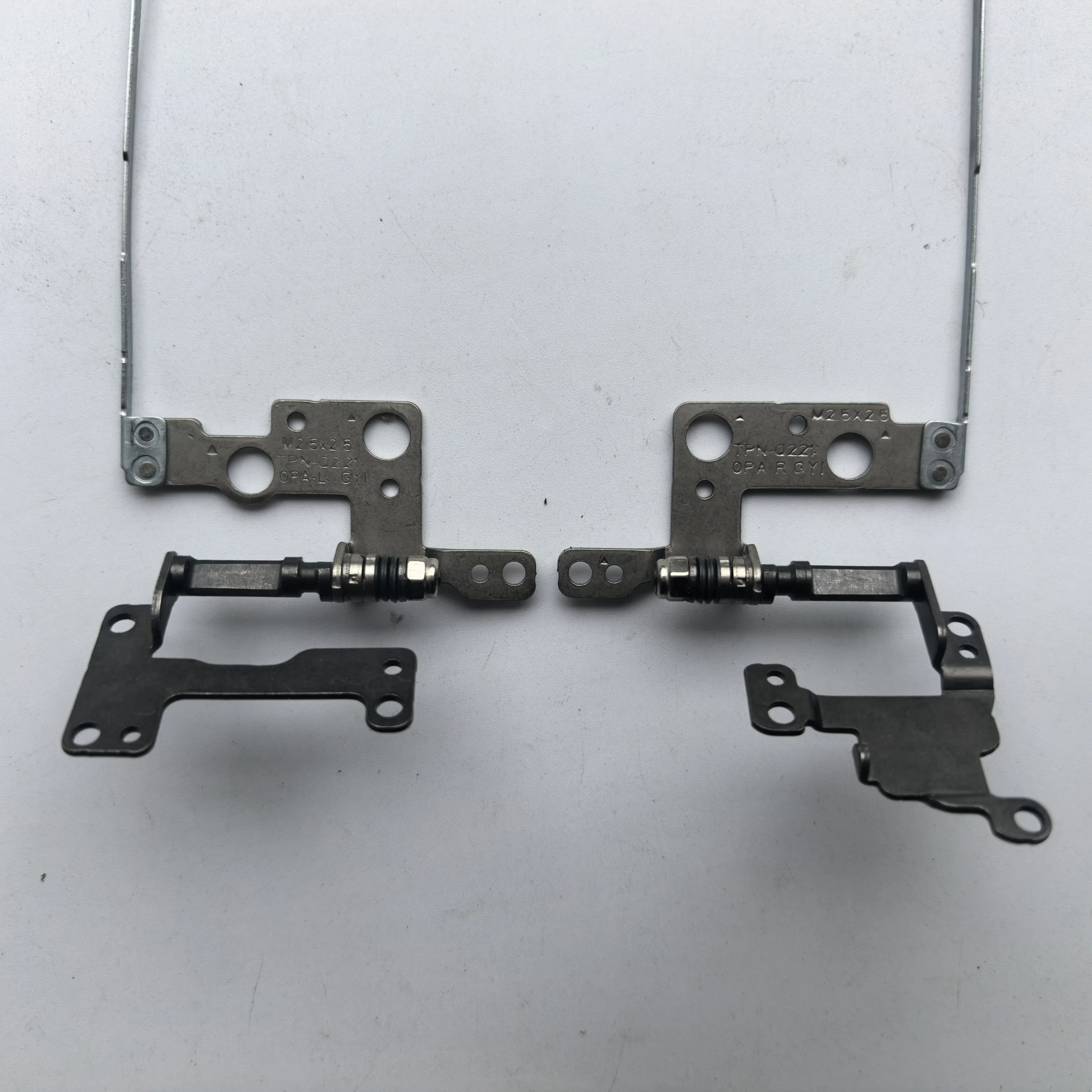 

Пара новых петлей для ЖК-дисплея ноутбука HP 14-DQ 14-FQ 14S-DR 14S-FR 14S-FG TPN-Q221 TPN-Q242