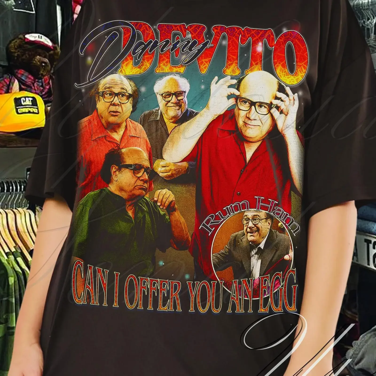 Danny DeVito Can I Offer You An Egg Vintage 90s Bootleg T Shirt Oversized  vintage Washed streetwear Comfortable Stretched