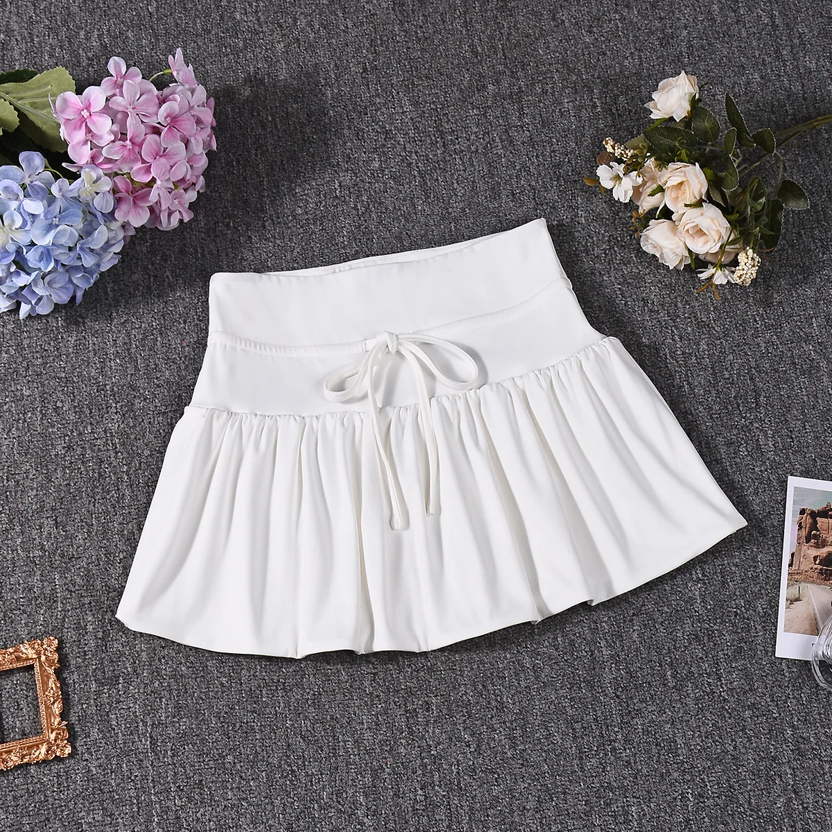 

Sexy Y2k Elastic Straps Puffy Skirt Women