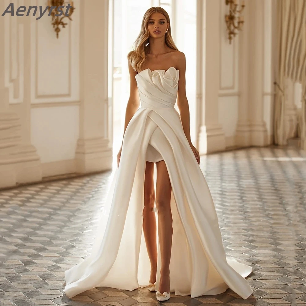 

Chic Strapless Wedding Dresses Sleeveless Mid Slit Bridal Gowns Simple Short Ruched Satin Party Dress Zipper Back Custom Made