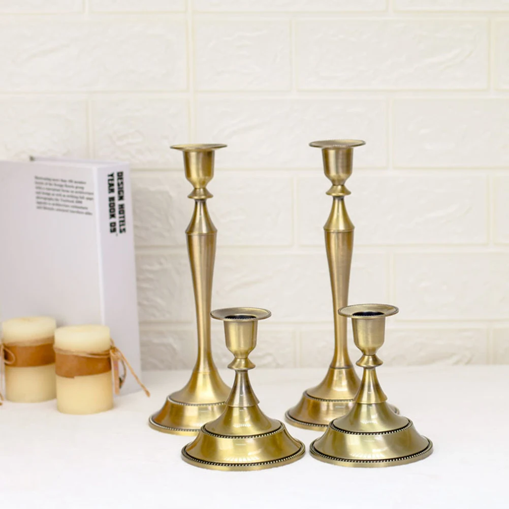 

2 Pcs Alloy Candlesticks European Vintage Set Bronze Finish Romantic Home Decoration Gift for Wedding Christmas