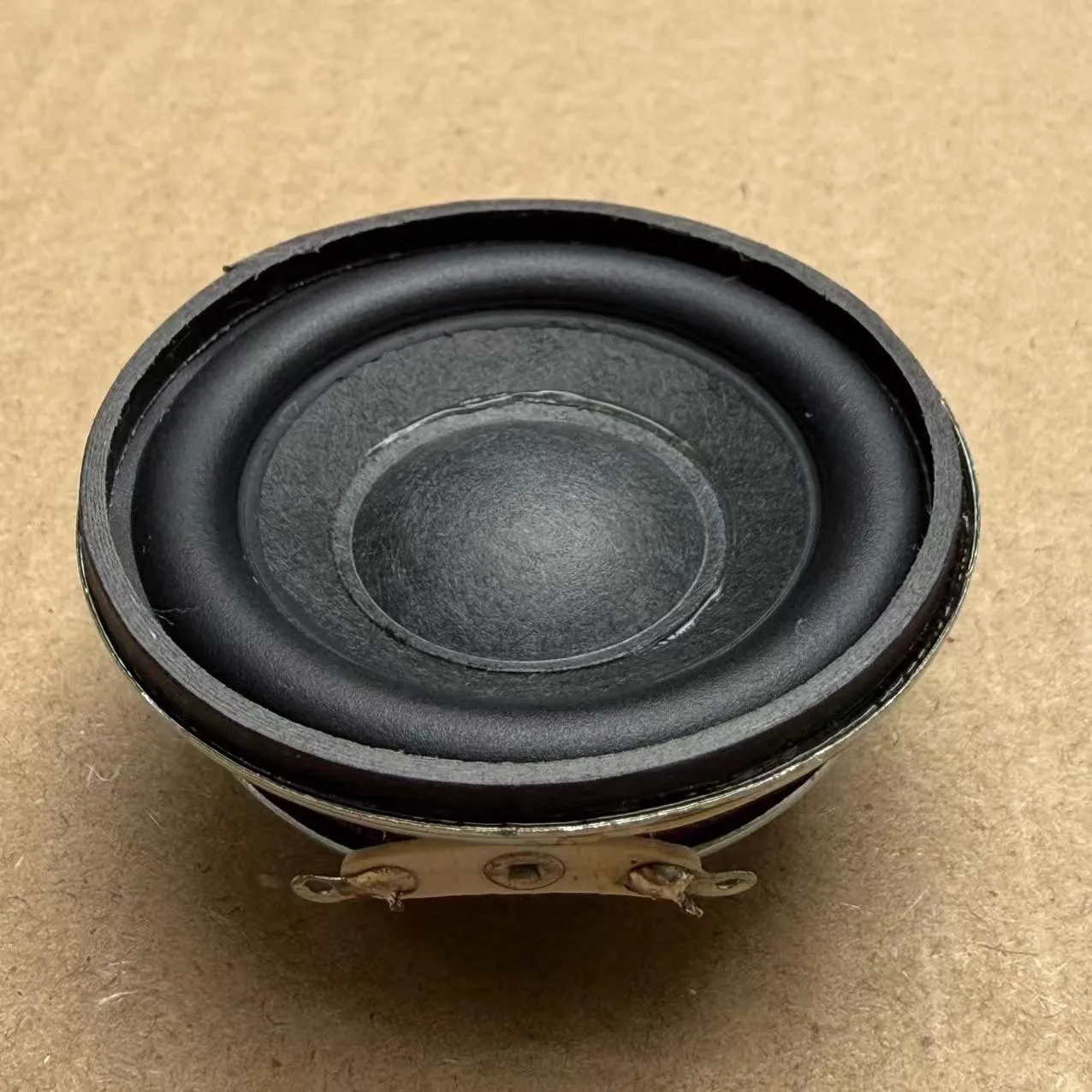 

GHXAMP 50 мм полнодиапазонный динамик, 4 Ом, 5 Вт, резиновый объемный звук бумажного конуса, для высококачественного динамика Bluetooth, 2 шт.