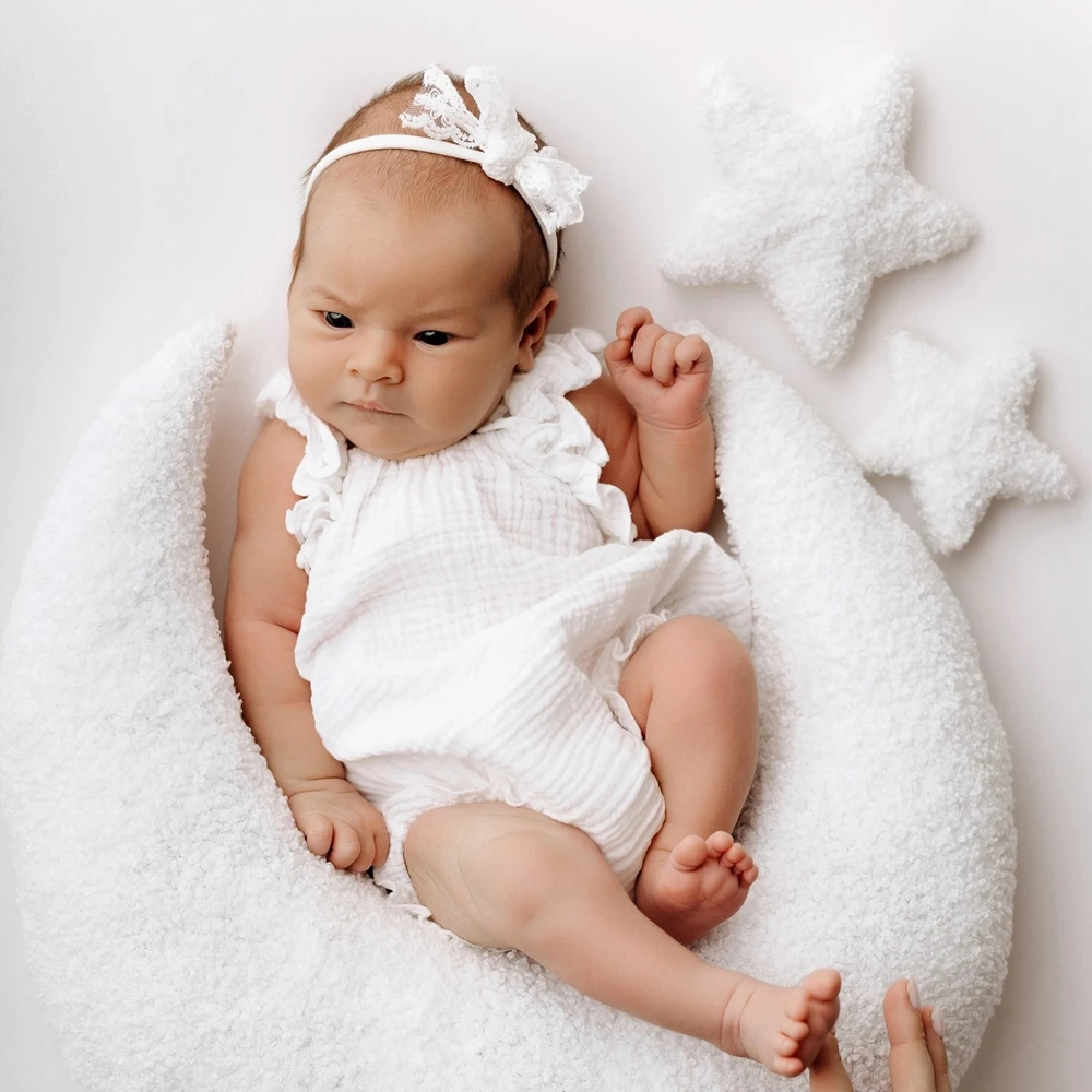 

Newborn Photography Props White Ruffle Romper Muslin Baby Photo Shoot Outfit Infant Studio Photoshoot Costume 0-3M