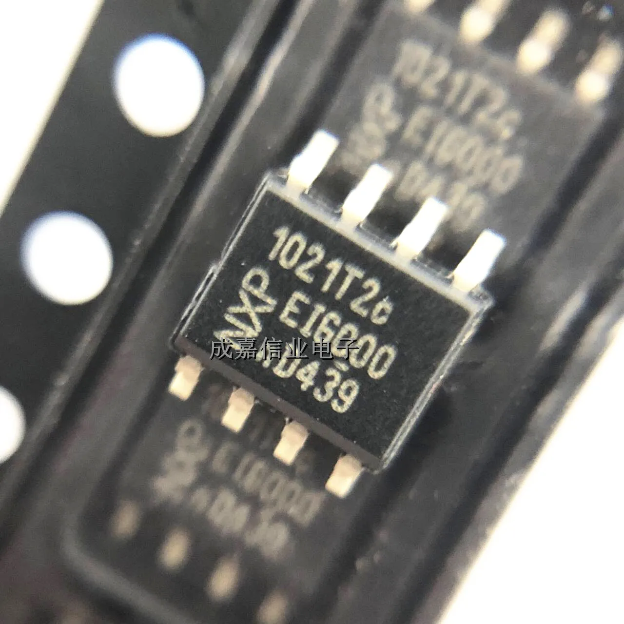 10 ชิ้น/ล็อต TJA1021T/20/ซม. SOP-8 เครื่องหมาย; 1021T2c LIN เครื่องรับส่งสัญญาณ 8-Pin ยี่ห้อใหม่ของแท้ผลิตภัณฑ์