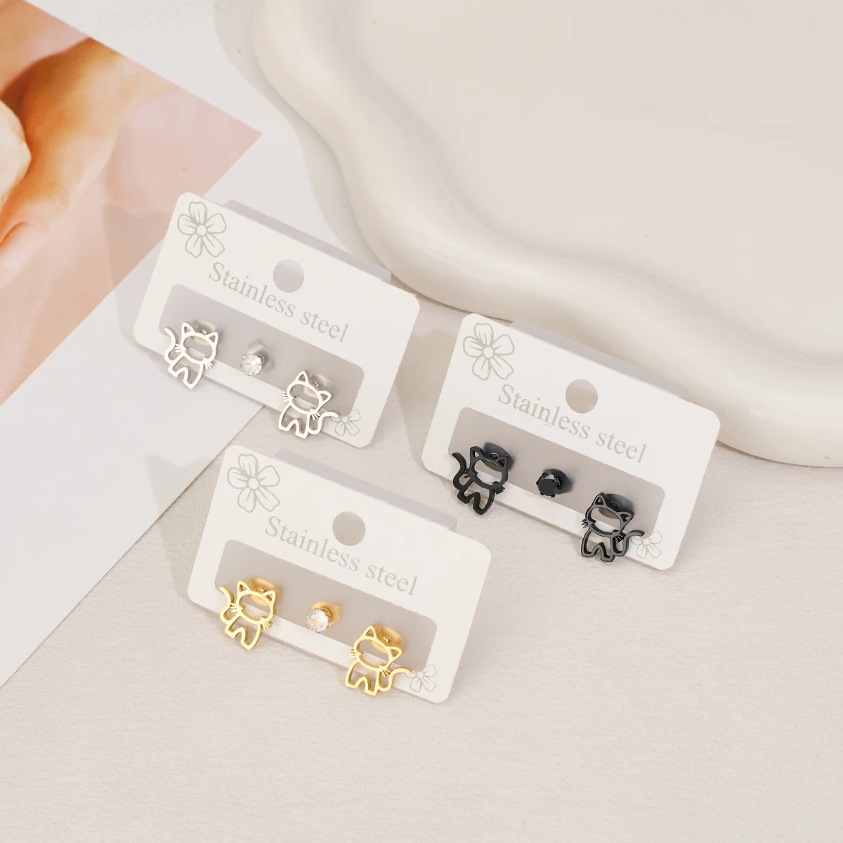 Mini Kitty Cat Animal Simple Stud Earrings For Women Girl Cubic Zirconia Stainless Steel Ear Piercing Kawaii Earrings Jewelry