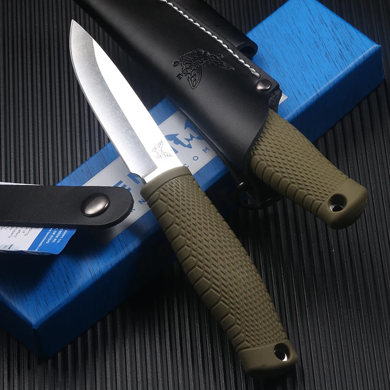 Made of rugged CPM 3V steel, it is ideal for outdoor activities such as camping, hiking and fishing