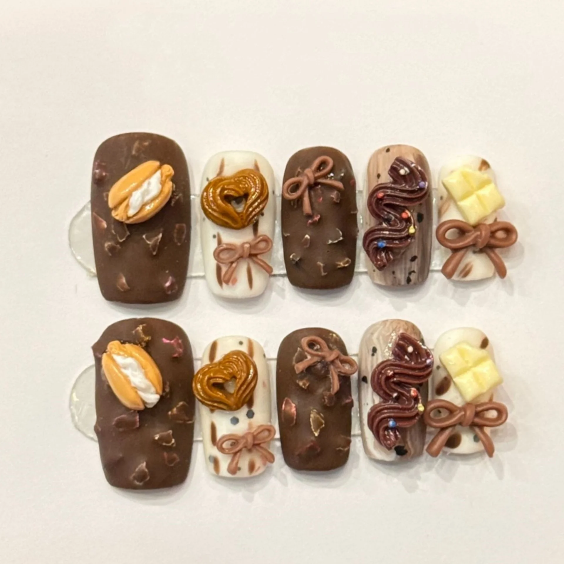 10pcs Mid-length Square Handmade False Nails Art Cute 3D Cartoon Pattern Fake Nail Tips Wearable Chocolate Brown Press on Nails