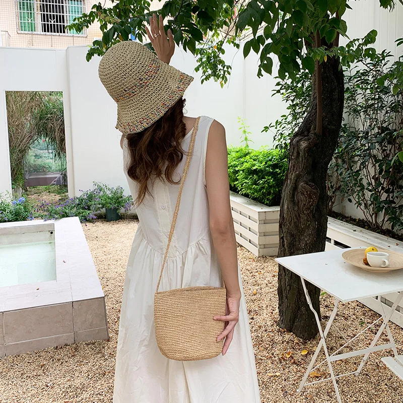 Natural Raffia Grass Summer Vacation Mini Bag For Women Korean Fashion Shoulder Bag Ladies Shoulder Crossbaby Bag Wholesale