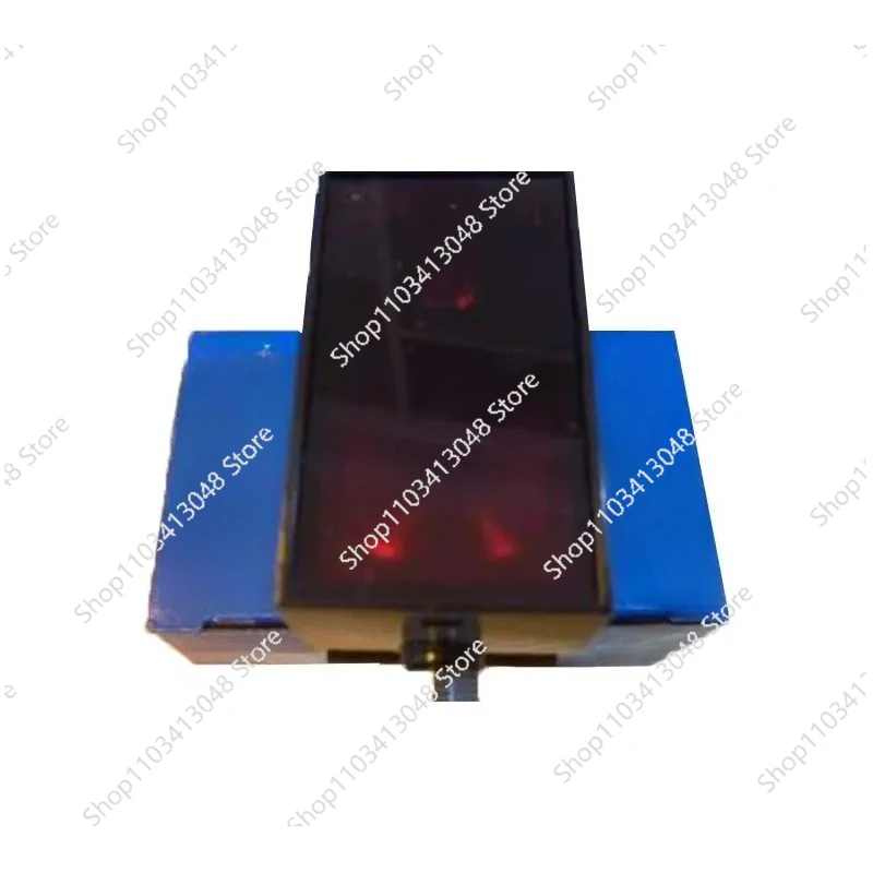 

The DL50-P1123 rangefinder medium range distance sensor is new and original