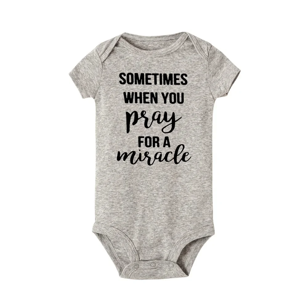 Twins Baby Bodysuit Newborn Romper Infant Baby Born Short Sleeve Clothes Boys Girls Jumpsuit Pregnancy Announcement Twins Gifts