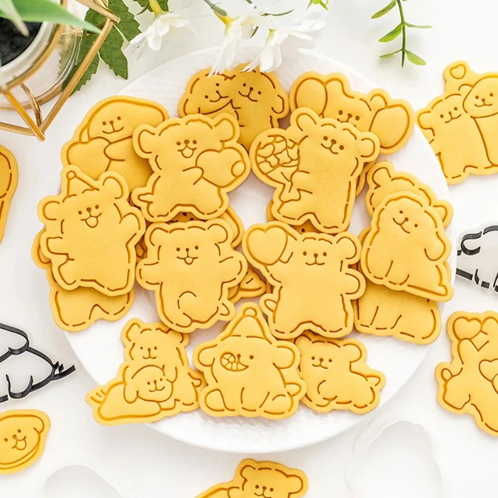 Cute Cartoon Dog Cookie Cutters Puppy Cookie Mold 3D Cake Fondant Cutting Mold DIY Kitchen Baking Tool