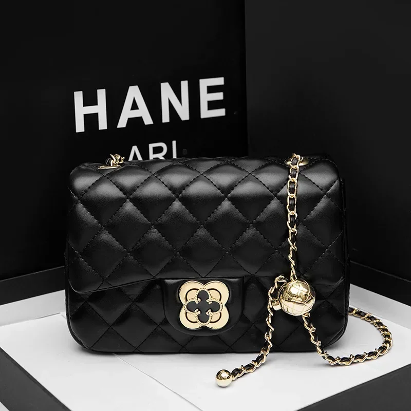 

Fashionable Trendy Messenger Bag Large Capacity For Business Women With Leather Vintage Design And Logo