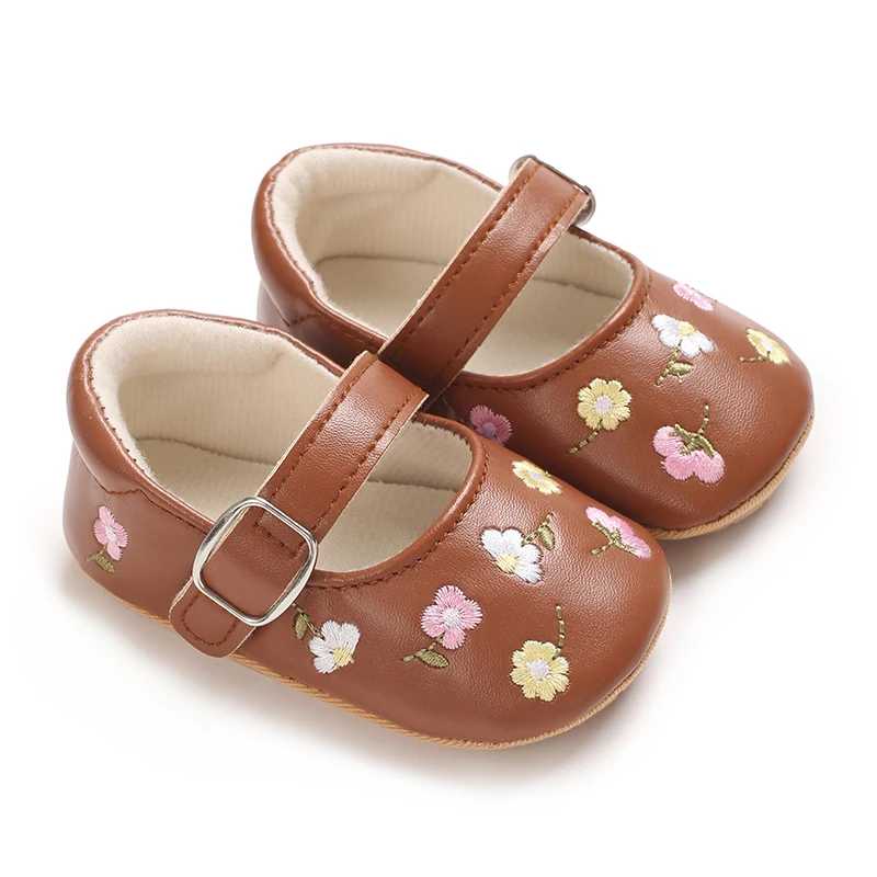 Spring and Autumn Season 0-18 Months Baby Toddler Shoes with Anti-slip Soft Rubber Sole Children's Shoes with Love Embroidery Pr