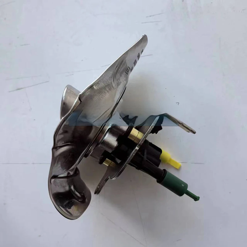 

21738132 Urea Nozzle Urea Injector for Volvo Fm460 Volvo Truck Accessories